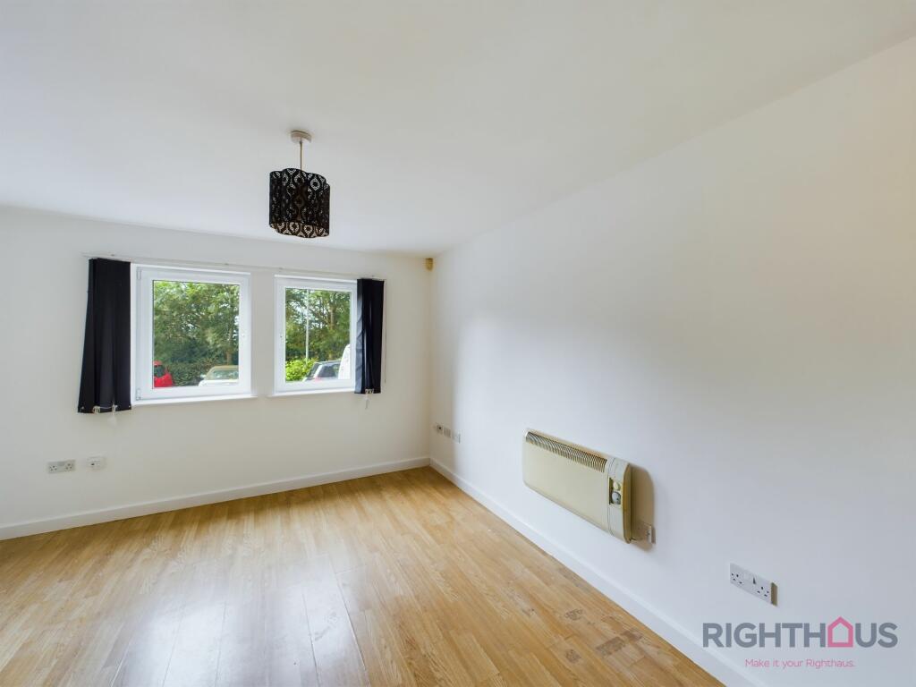 Additional image 3 of Otley Road, Lunar, BD3