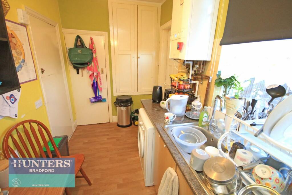 Additional image 7 of (SR) - Southmere Crescent Great Horton, Bradford, West Yorkshire, BD7 3NP