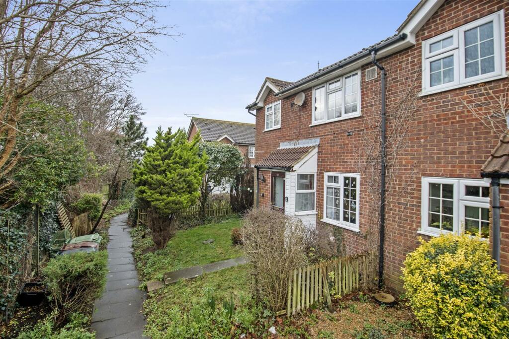Additional image 3 of Snowdon Close, Eastbourne