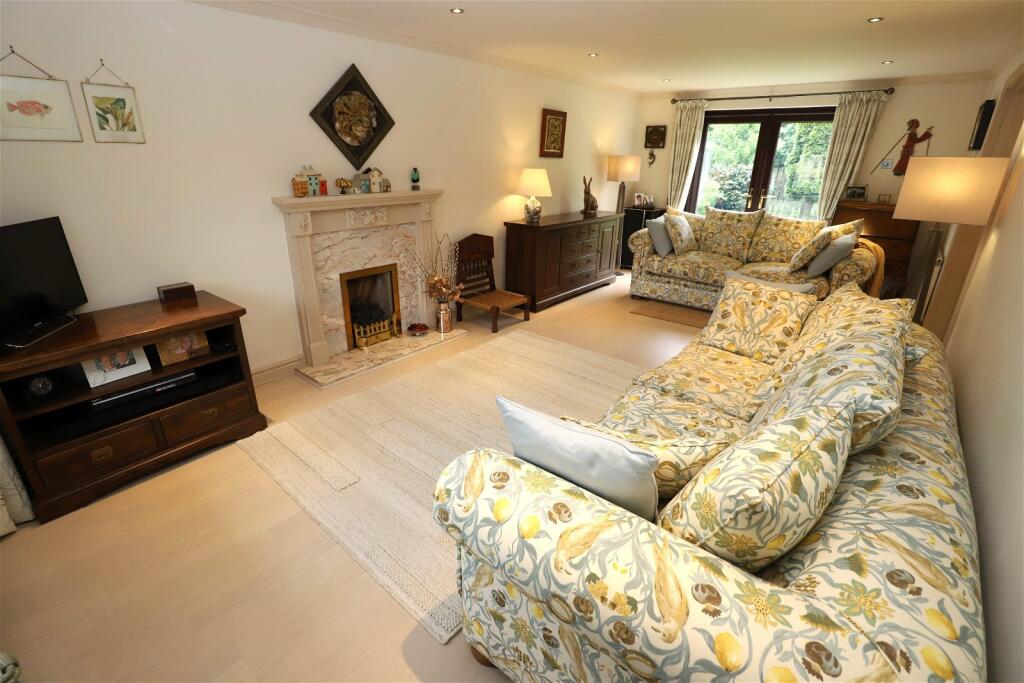 Additional image 4 of Sleaford Close, Bury