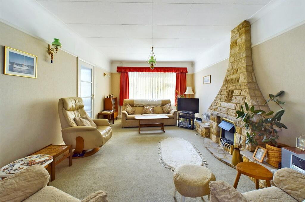 Additional image 6 of Solent Road, Hengistbury Head, Bournemouth, Dorset, BH6