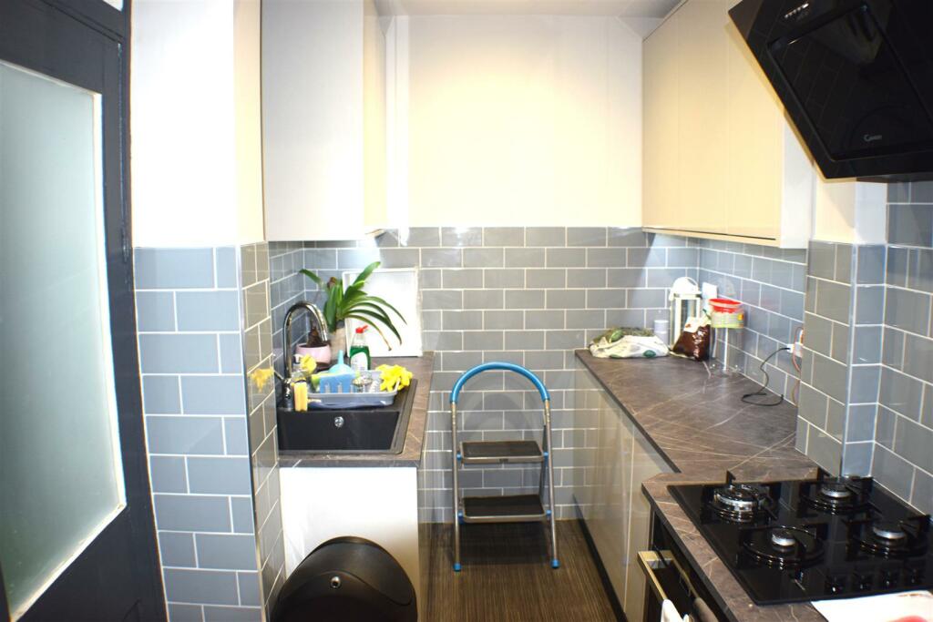 Additional image 14 of Broad Street, Brighton