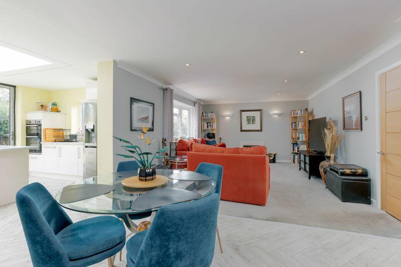 Additional image 5 of Elmgate Drive, Littledown