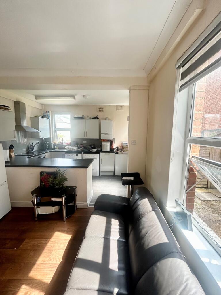 Additional image 7 of 70 Cardigan Road, Bournemouth, Dorset, BH9