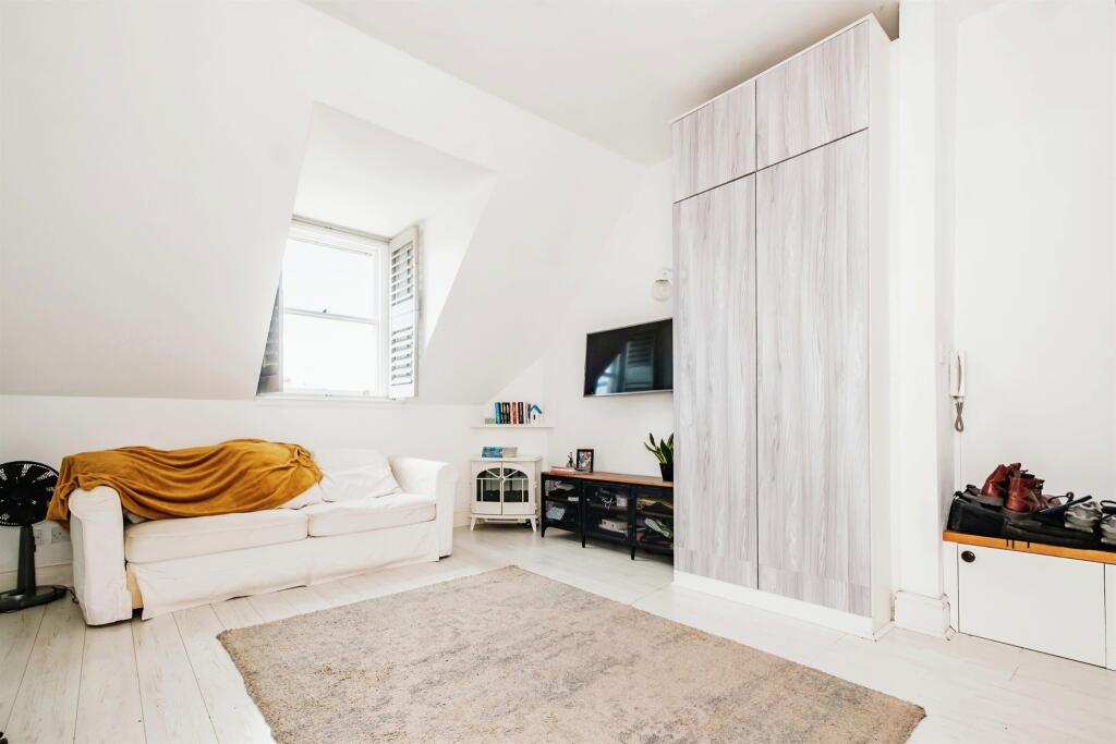 Additional image 5 of Third Avenue, Hove