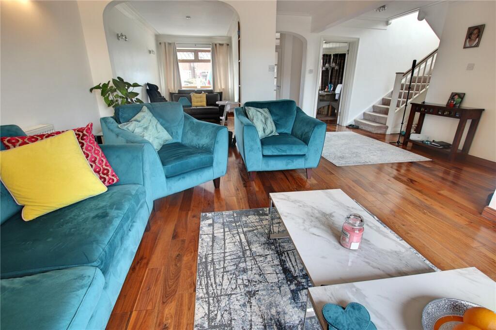 Additional image 21 of George V Avenue, Worthing, West Sussex, BN11