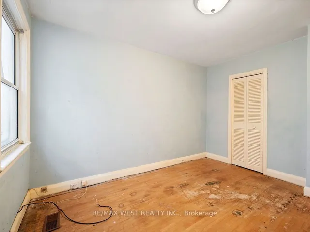 Additional image 14 of 4 Allen Ave