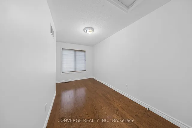 Additional image 26 of 14 Gemstone Lane