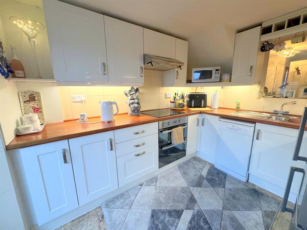 Additional image 3 of Aylesbury Avenue, Eastbourne