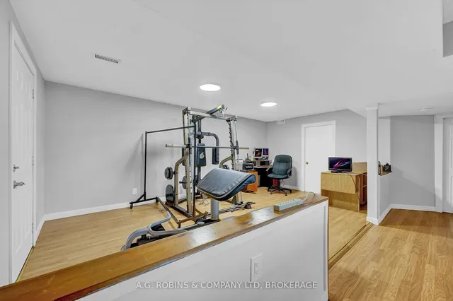 Additional image 32 of 5 Longview Dr