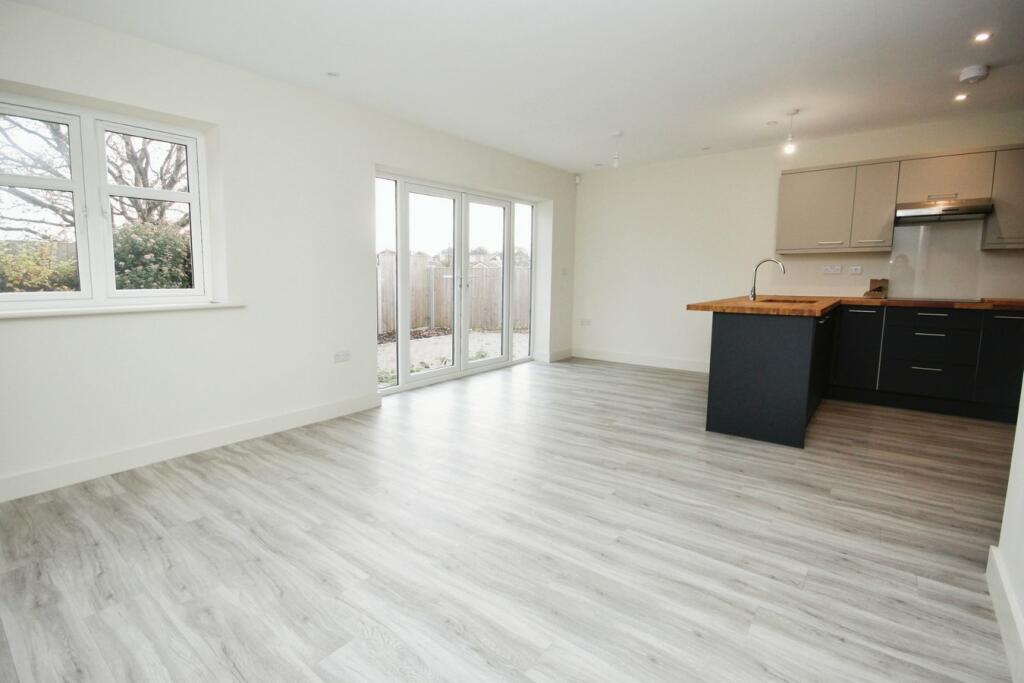 Additional image 4 of Clavell Close, PARKSTONE, BH12
