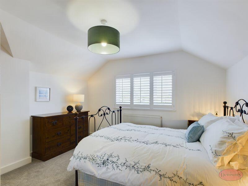 Additional image 23 of CHRISTCHURCH TOWN CENTRE