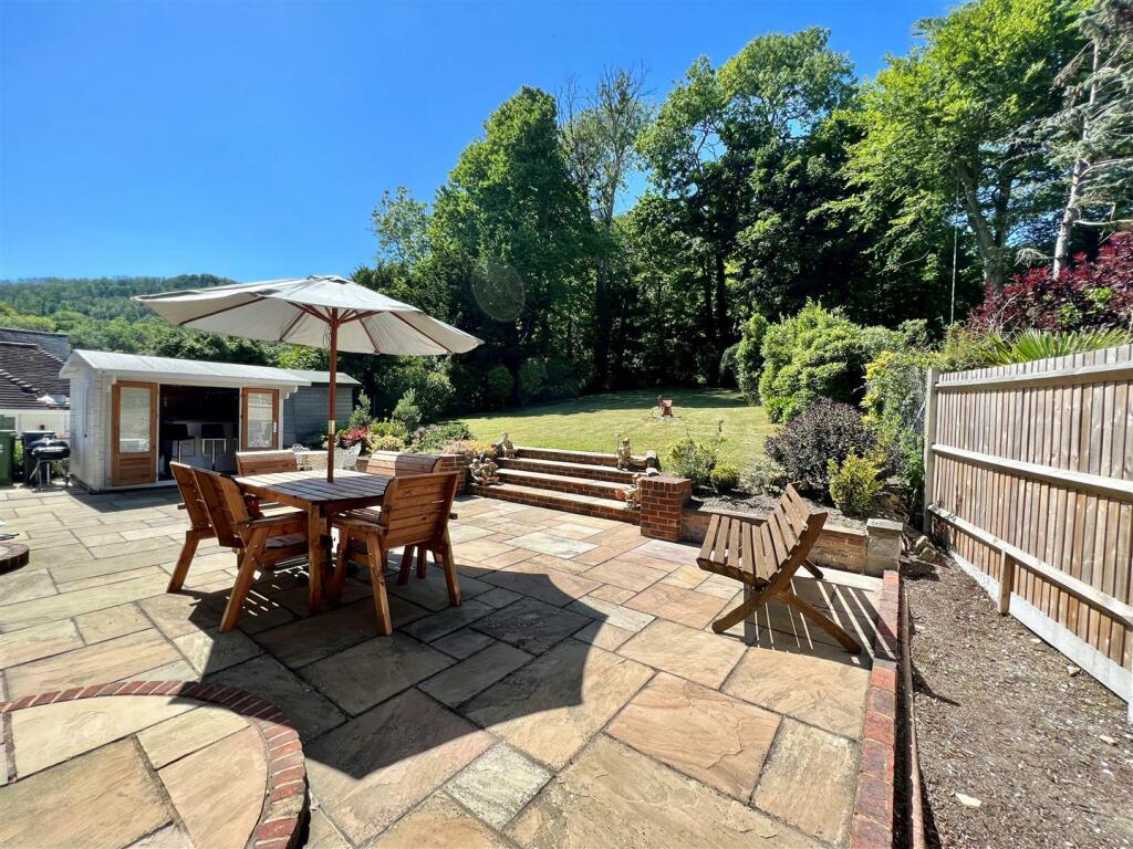 Additional image 19 of Melvill Lane, Eastbourne