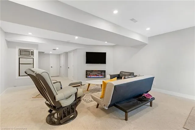 Additional image 39 of 51 Thames Way