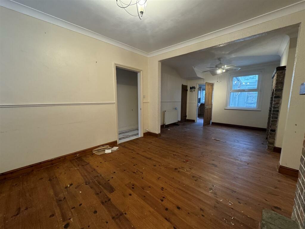 Additional image 4 of Surrey Street, Worthing