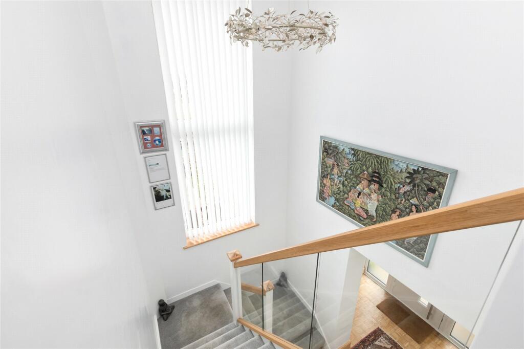 Additional image 5 of Marine Crescent, Goring-by-Sea, Worthing, West Sussex, BN12