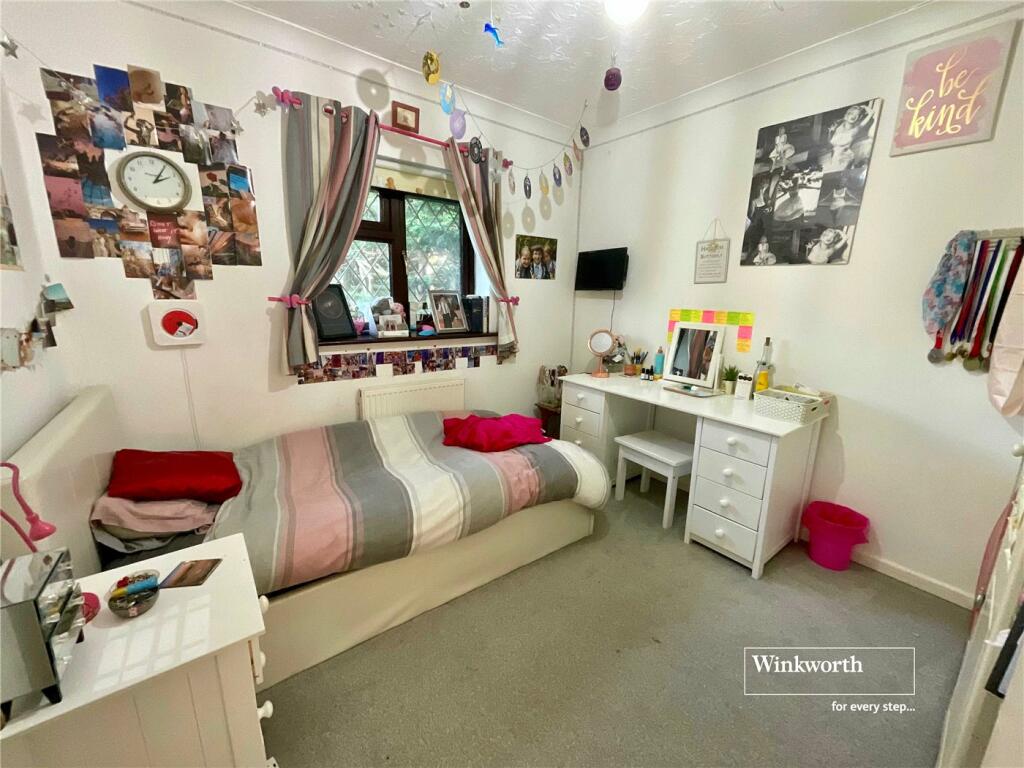 Additional image 14 of Marine Drive East, Barton on Sea, New Milton, Hampshire, BH25