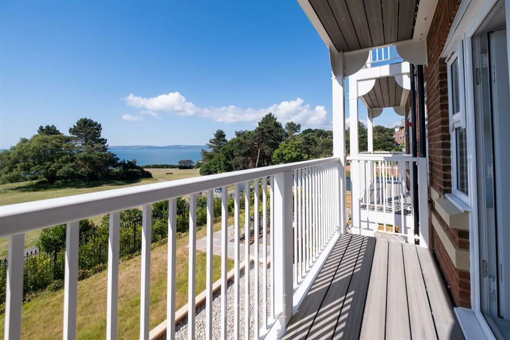 Additional image 8 of West Cliff Gardens, West Cliff, Bournemouth