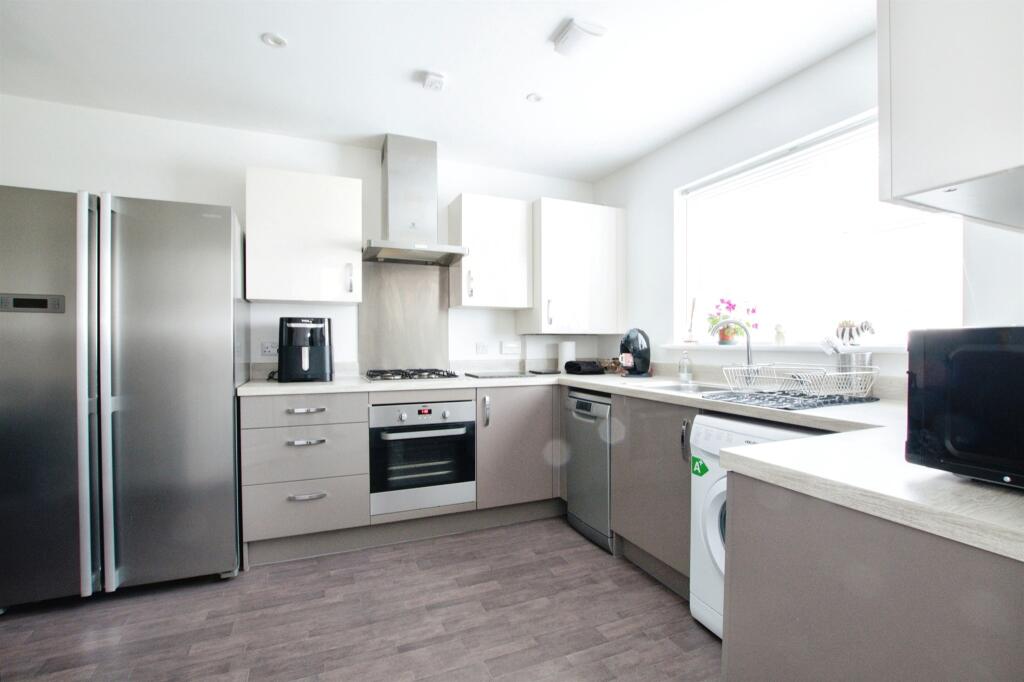 Additional image 5 of Victory Way, St. Leonards, Ringwood