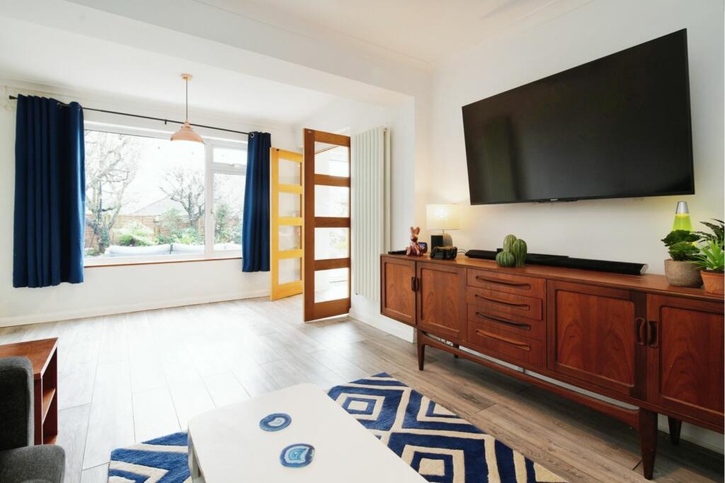 Additional image 8 of Highview Avenue North, Brighton, BN1