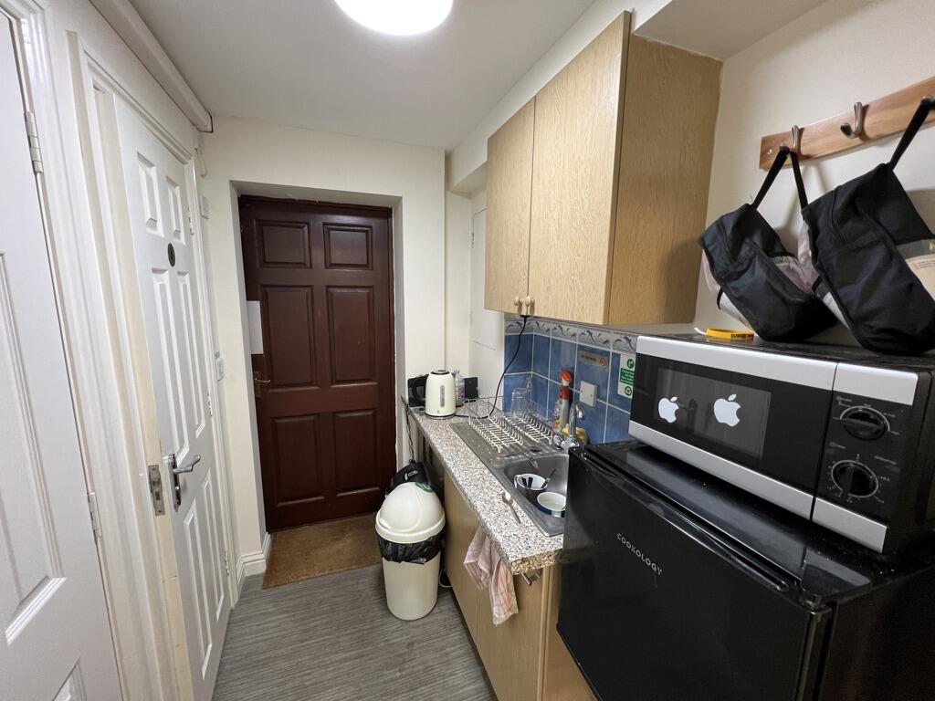 Additional image 6 of Unit 5 Parkland Place, 39-41 Old Milton Road, New Milton, Hampshire, BH25 6DJ