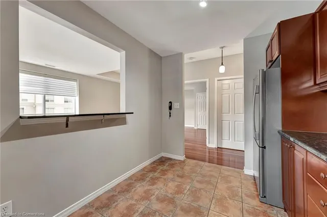 Additional image 14 of 4000 Creekside Dr Unit 203