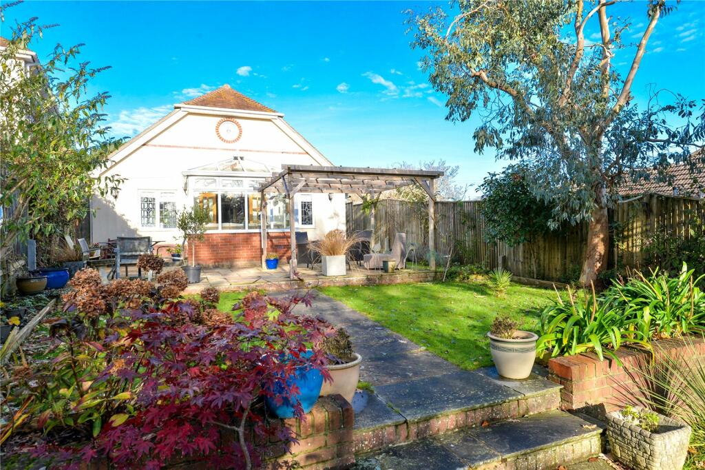 Additional image 14 of Southlands, 73 Barton Court Avenue, Barton On Sea, Hampshire, BH25