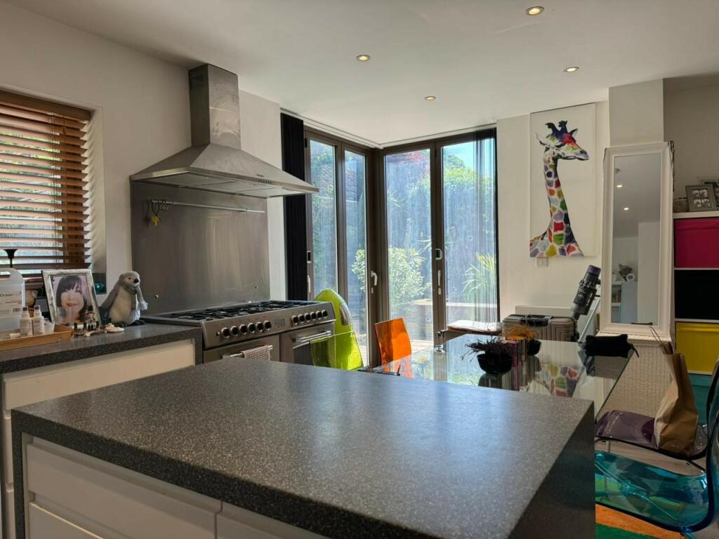 Additional image 7 of Saltdean