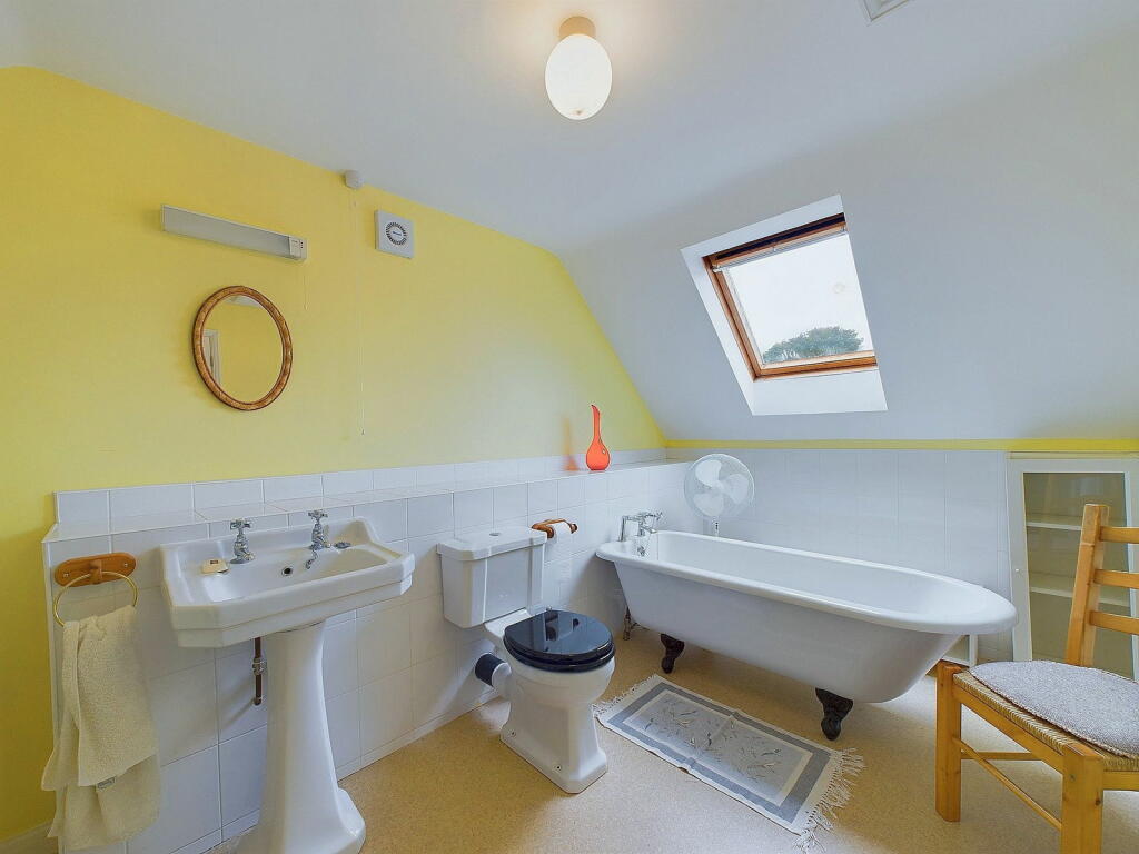 Additional image 17 of The Old Fig Garden Bishops Close, Tarring, West Sussex, BN14