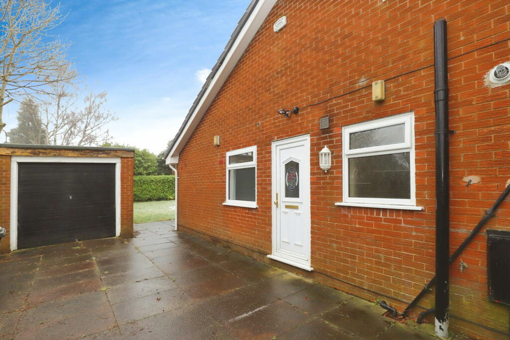Additional image 4 of Purbeck Drive, Bury, BL8 1JQ