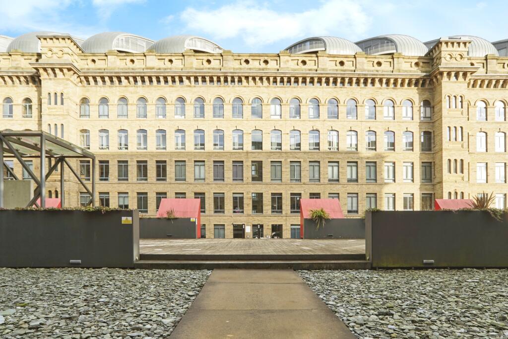 Additional image 13 of Lilycroft Road, Bradford, BD9