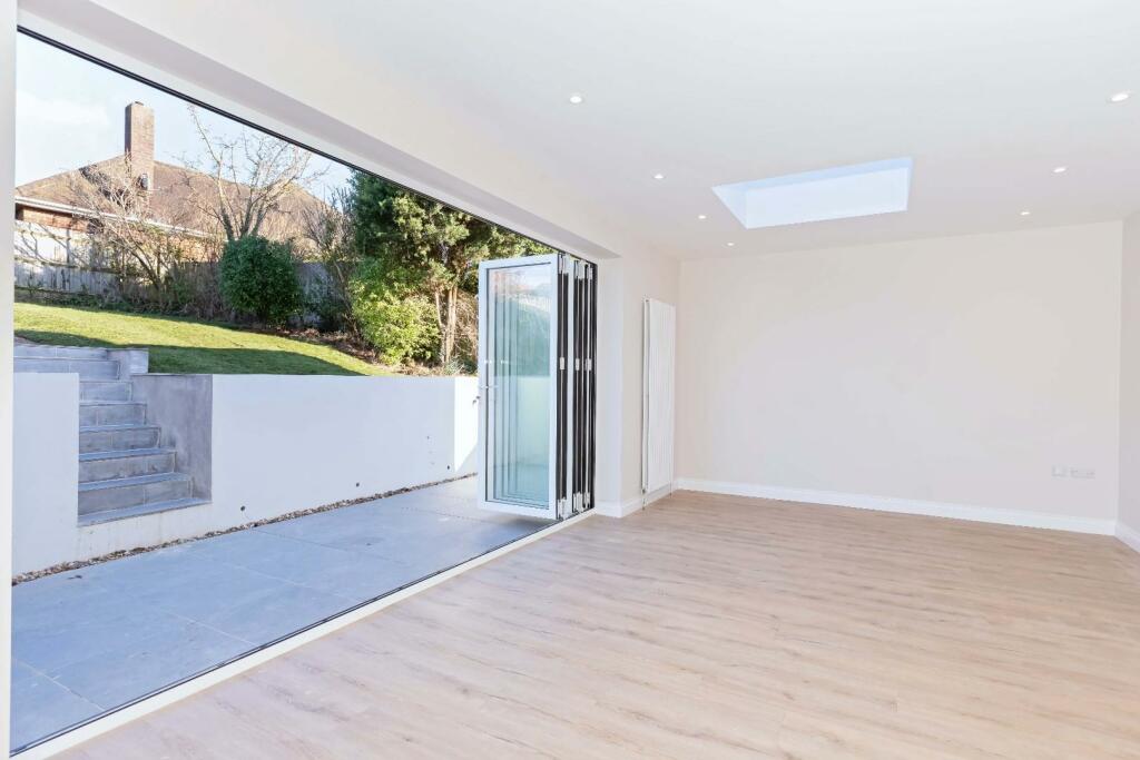 Additional image 16 of Elizabeth Avenue, Hove