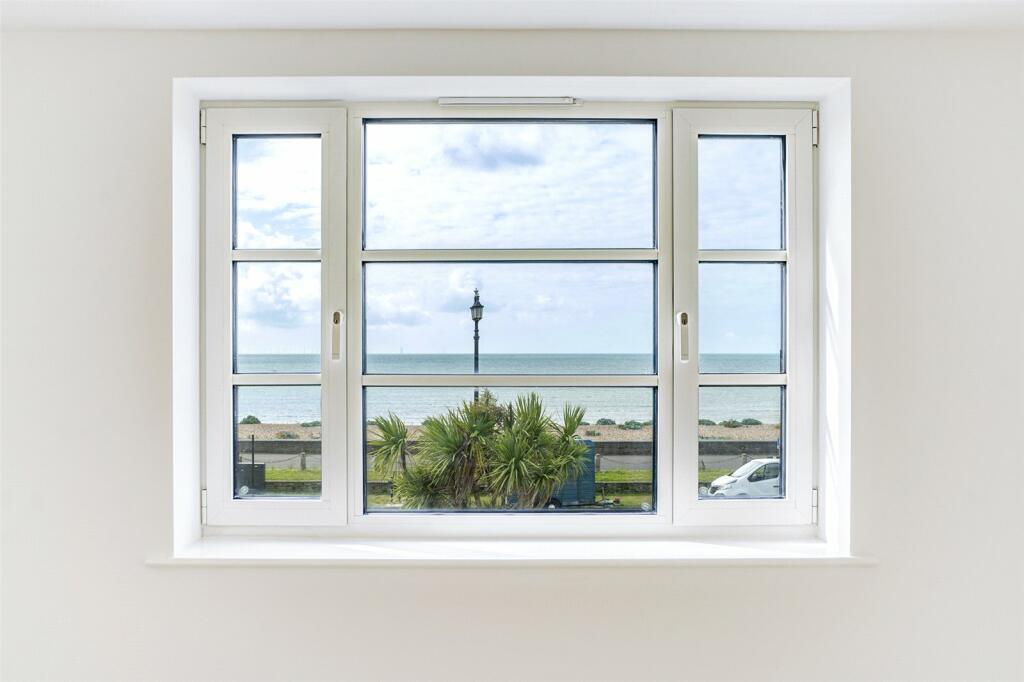 Additional image 40 of Vista Mare East, 42 West Parade, West Worthing, West Sussex, BN11