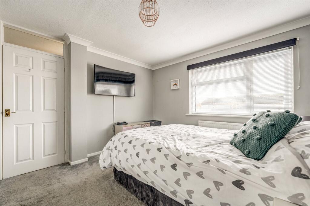 Additional image 7 of Willow Crescent, Worthing, West Sussex, BN13