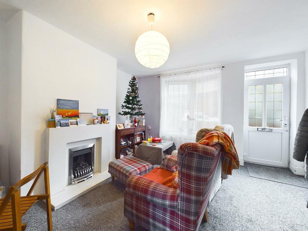 Additional image 11 of Rosebery Avenue, Shipley