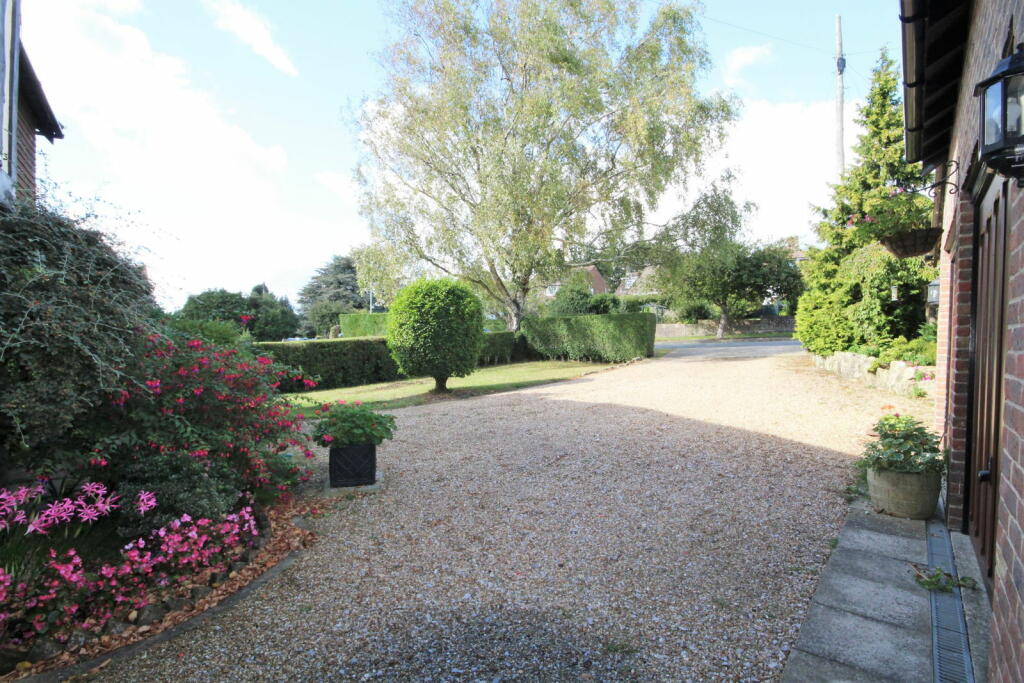 Additional image 17 of Foxley Lane, High Salvington, Worthing BN13 3AB