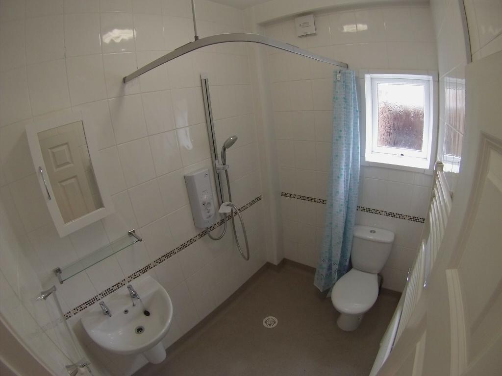 Additional image 10 of Large 2 Bedroom Ground Floor Flat