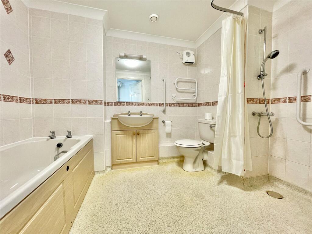 Additional image 7 of Wortley Road, Highcliffe On Sea, Christchurch, Dorset, BH23