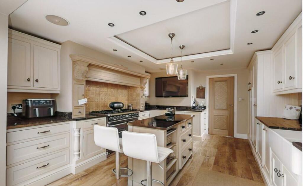 Additional image 5 of Corfe Lodge Road, Broadstone