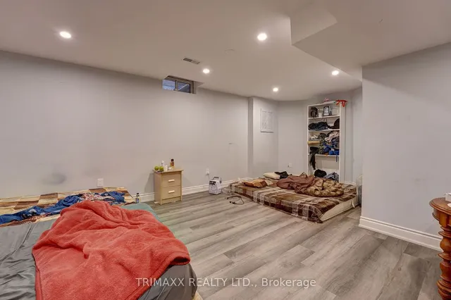 Additional image 35 of 77 Stoneledge Circ