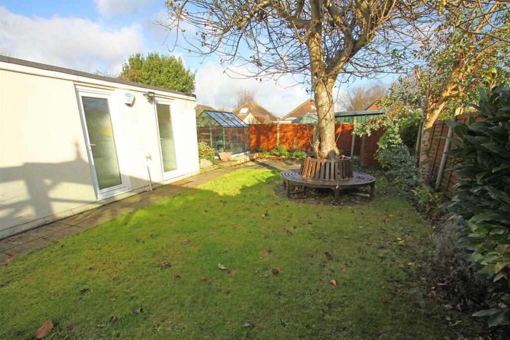 Additional image 14 of Huntfield Road, Bournemouth