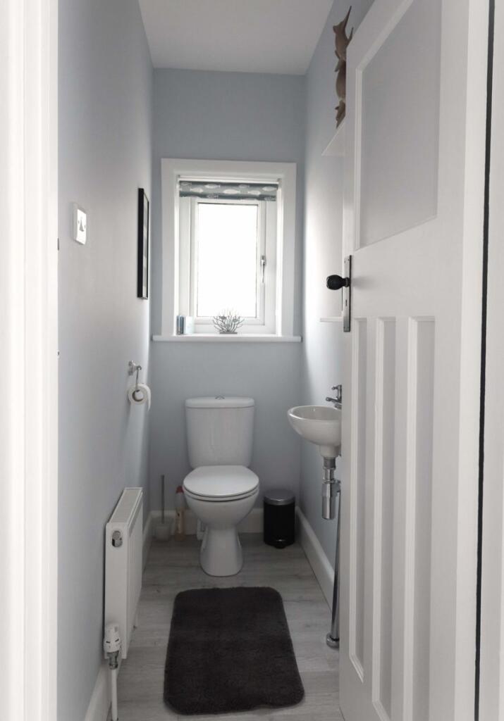 Additional image 22 of FIRST FLOOR APARTMENT WITH SEA GLIMPSES, A SHORT WALK FROM THE BEACH & TOWN CENTRE