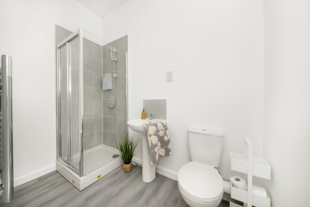 Additional image 9 of Card House, Bingley Road, Bradford, BD9