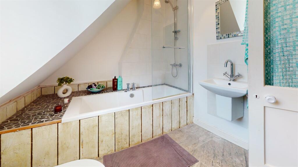 Additional image 9 of High Street, Swanage