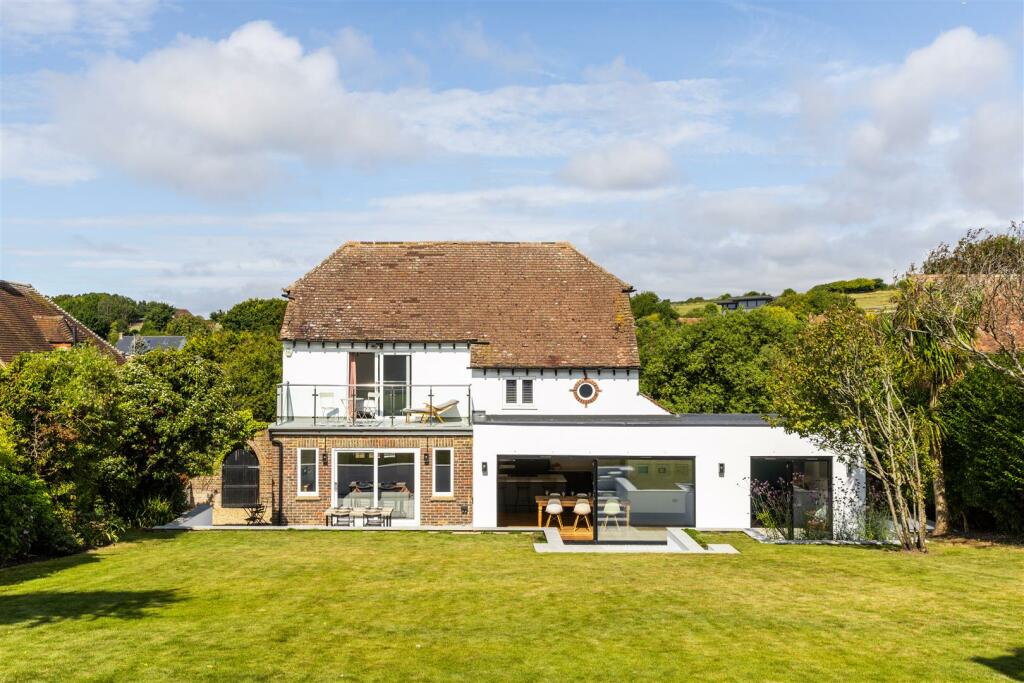 Additional image 5 of Dean Court Road, Rottingdean