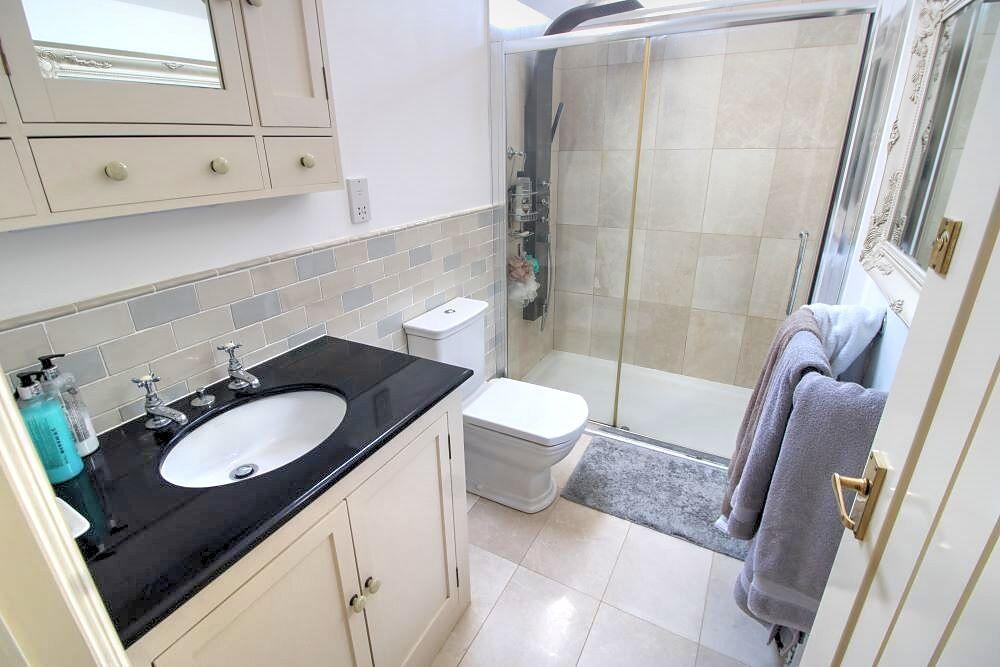 Additional image 13 of Roselands Avenue, Eastbourne, BN22 8NX