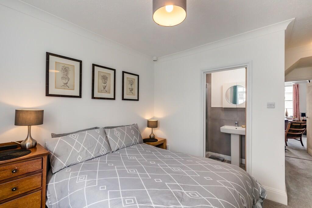 Additional image 7 of Flat 4, 8 Portland Place