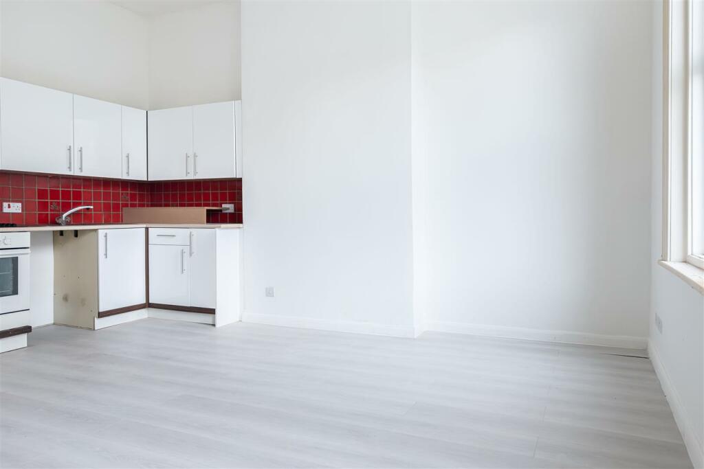 Additional image 5 of Studio Flat, Crescent Road, Bournemouth