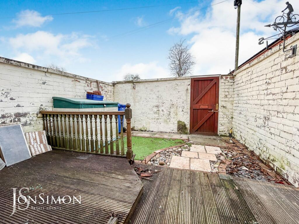 Additional image 12 of Tottington Road, Bury, BL8