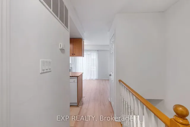 Additional image 5 of 12 Laidlaw St Unit 806